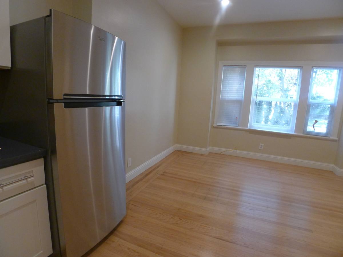Apartment for rent at 3105 Telegraph Ave, Berkeley, CA 94705