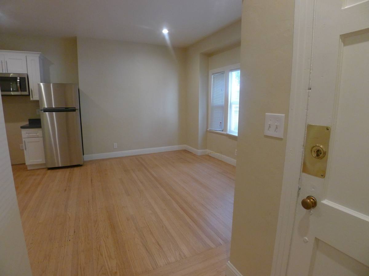 Apartment for rent at 3105 Telegraph Ave, Berkeley, CA 94705