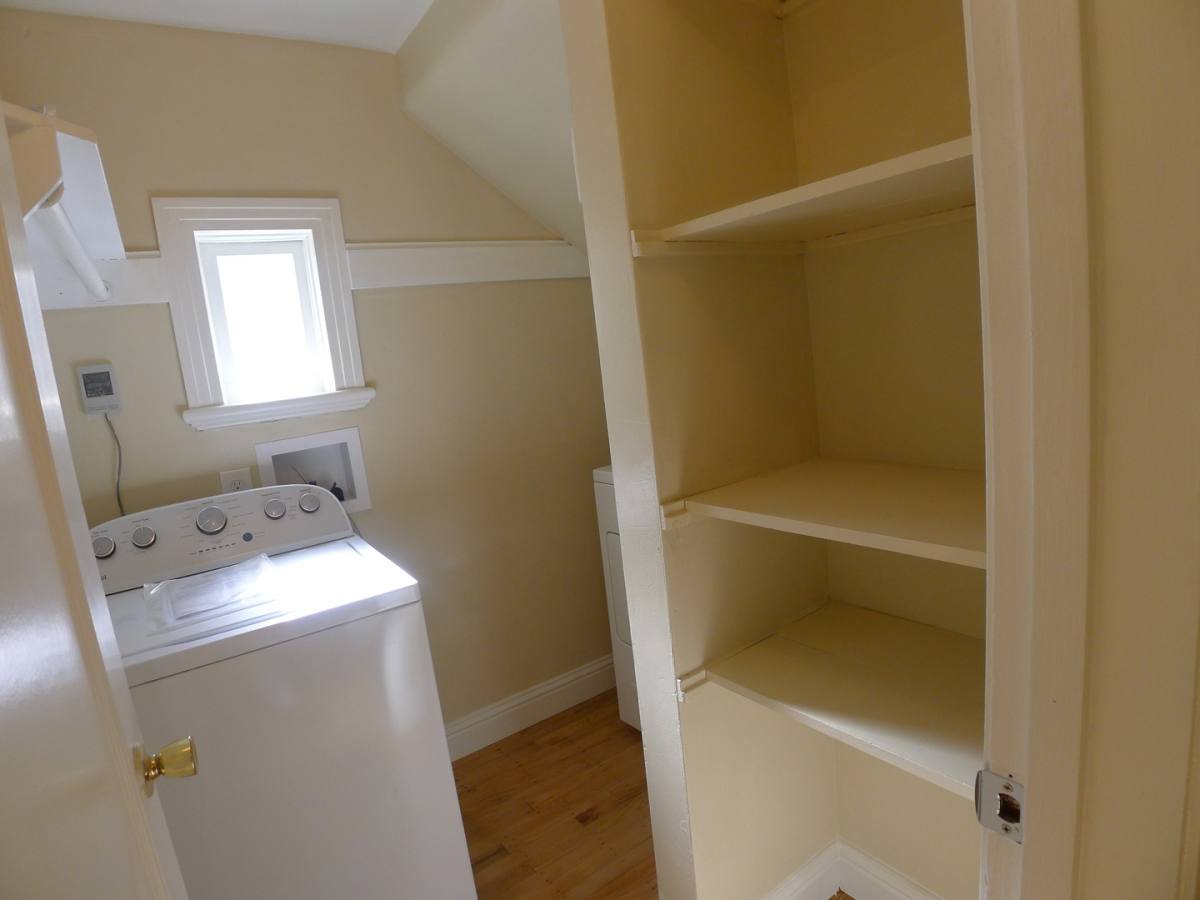 Apartment for rent at 3105 Telegraph Ave, Berkeley, CA 94705
