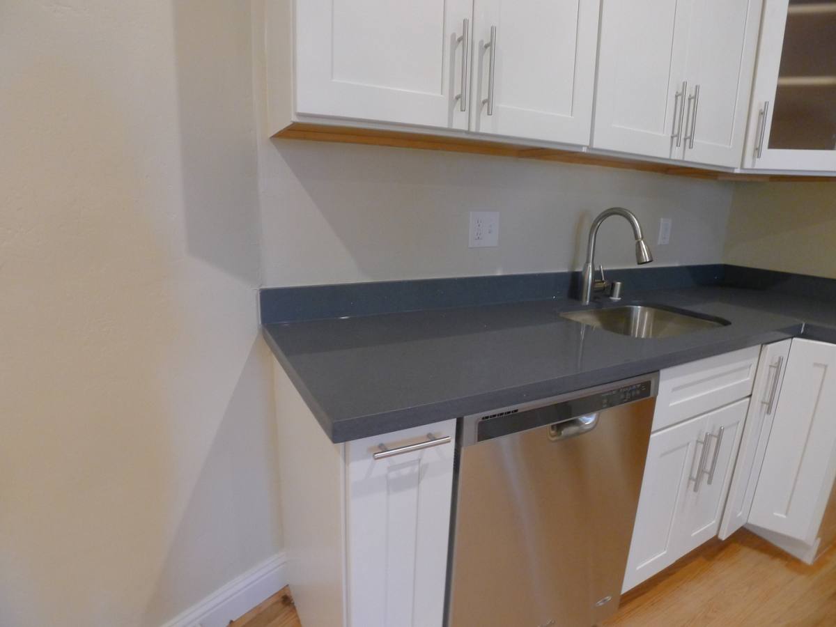 Apartment for rent at 3105 Telegraph Ave, Berkeley, CA 94705