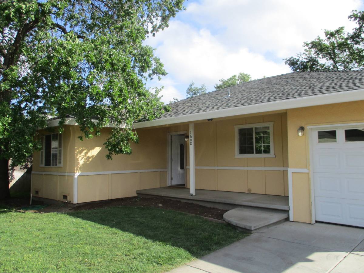 House for rent at 1608 Laburnum Ave, Chico, CA 95926