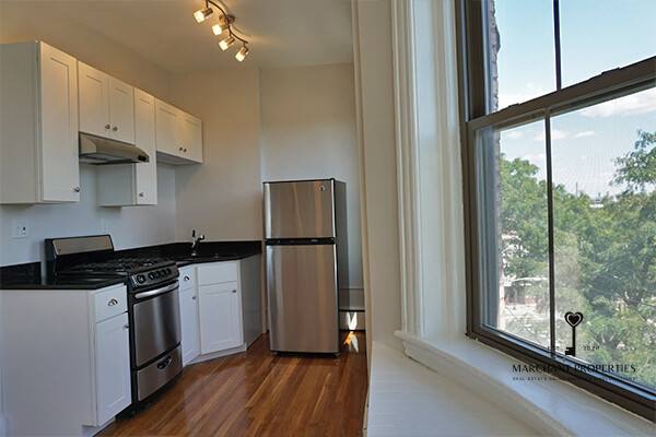 Apartment for rent at 102 Willow St #4, Cambridge, MA 02141