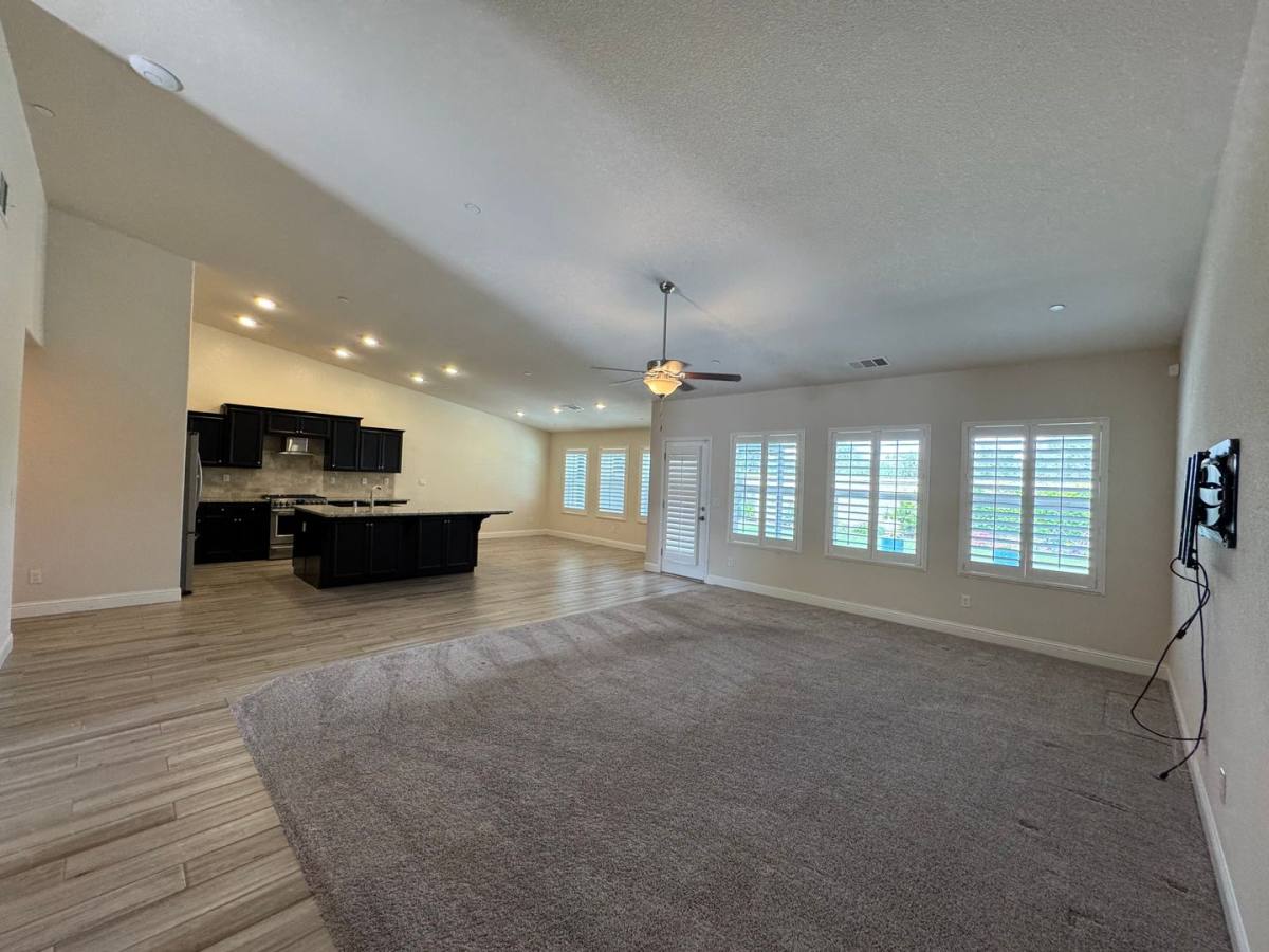 House for rent at 391 Maclure Ave, Madera, CA 93636