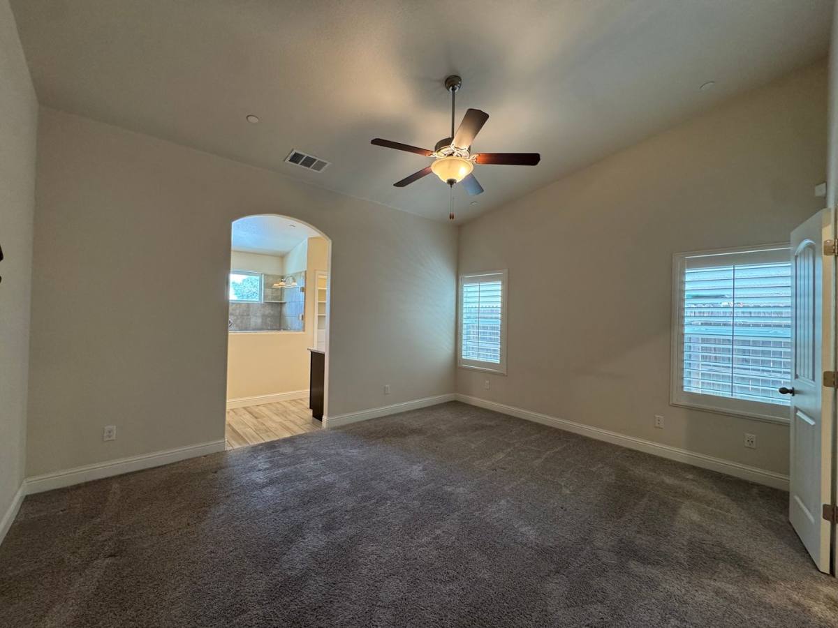 House for rent at 391 Maclure Ave, Madera, CA 93636