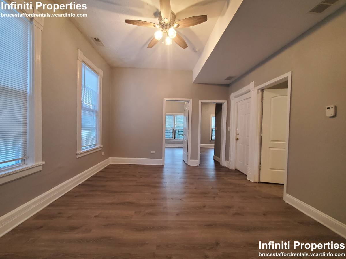 Apartment for rent at 1350 E 76th St #2, Chicago, IL 60619