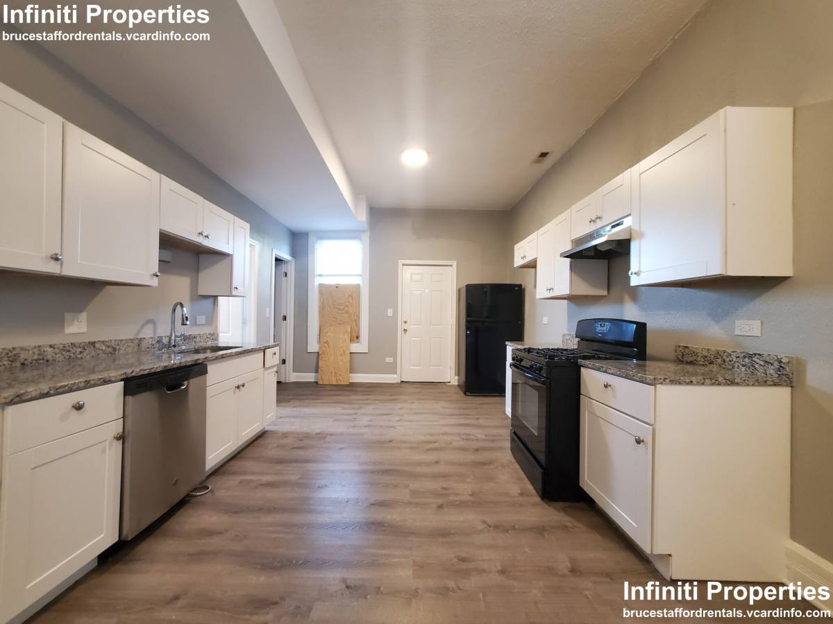 Apartment for rent at 1350 E 76th St #2, Chicago, IL 60619