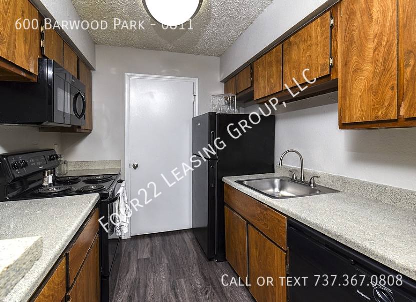 Apartment for rent at 600 Barwood Park #811, Austin, TX 78753