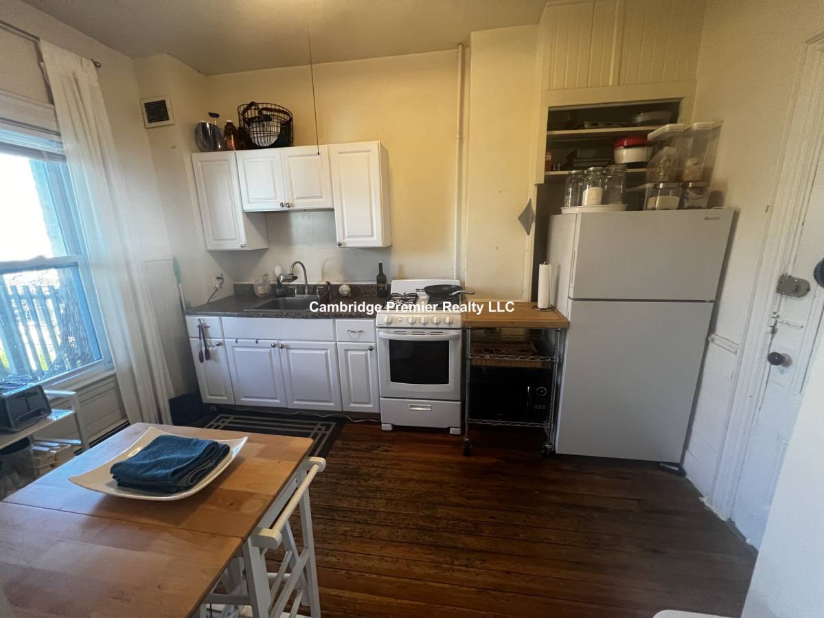 Apartment for rent at 8 Evergreen Square #2, Somerville, MA 02143