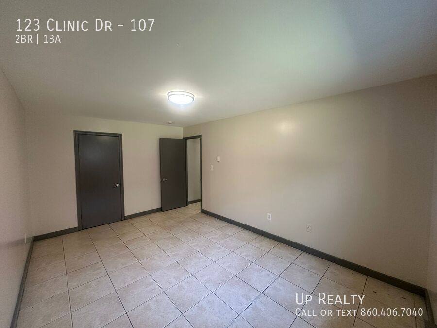 Apartment for rent at 123 Clinic Dr #107, New Britain, CT 06051