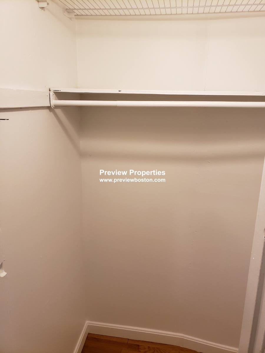 Apartment for rent at 199 Strathmore #9P, Boston, MA 02115
