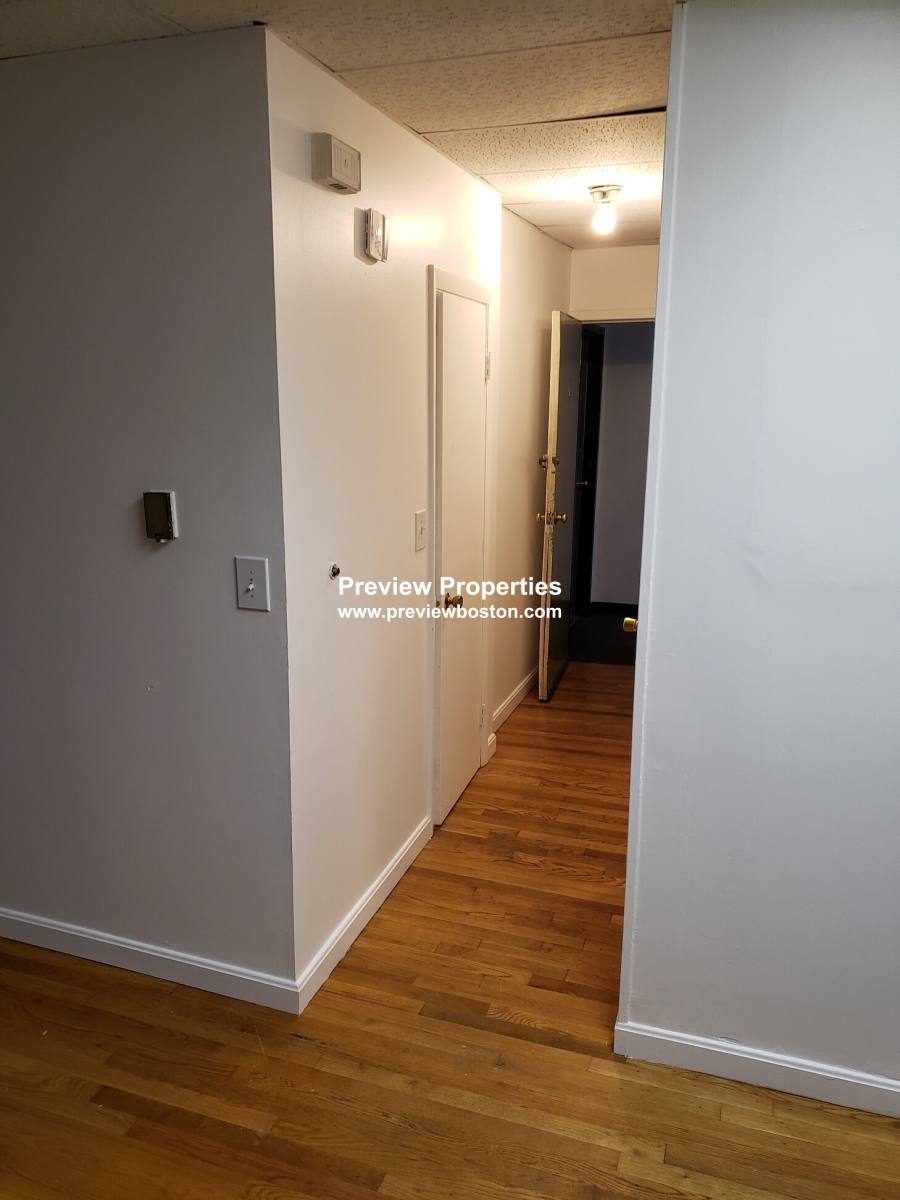 Apartment for rent at 199 Strathmore #9P, Boston, MA 02115