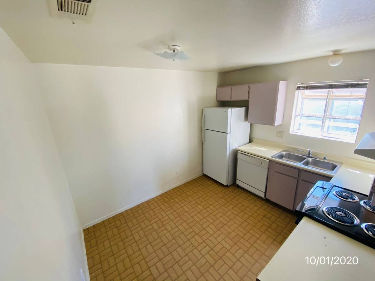 Apartment for rent at 917 Bridgewater St, Las Vegas, NV 89110
