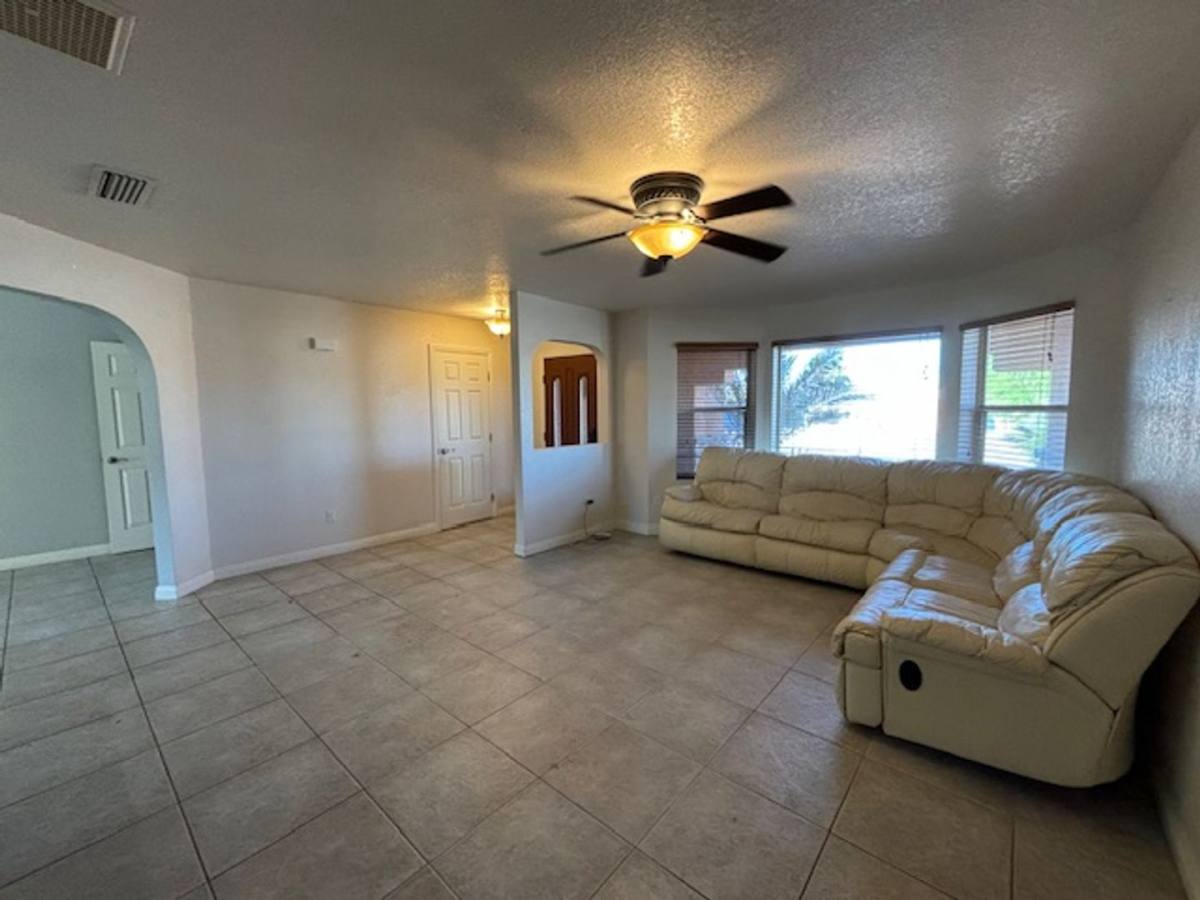 House for rent at 2323 Daytona Loop, Lake Havasu City, AZ 86403