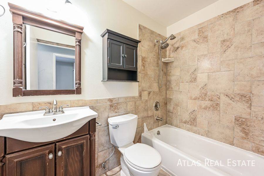House for rent at 16729 E Layton Ave, Aurora, CO 80015