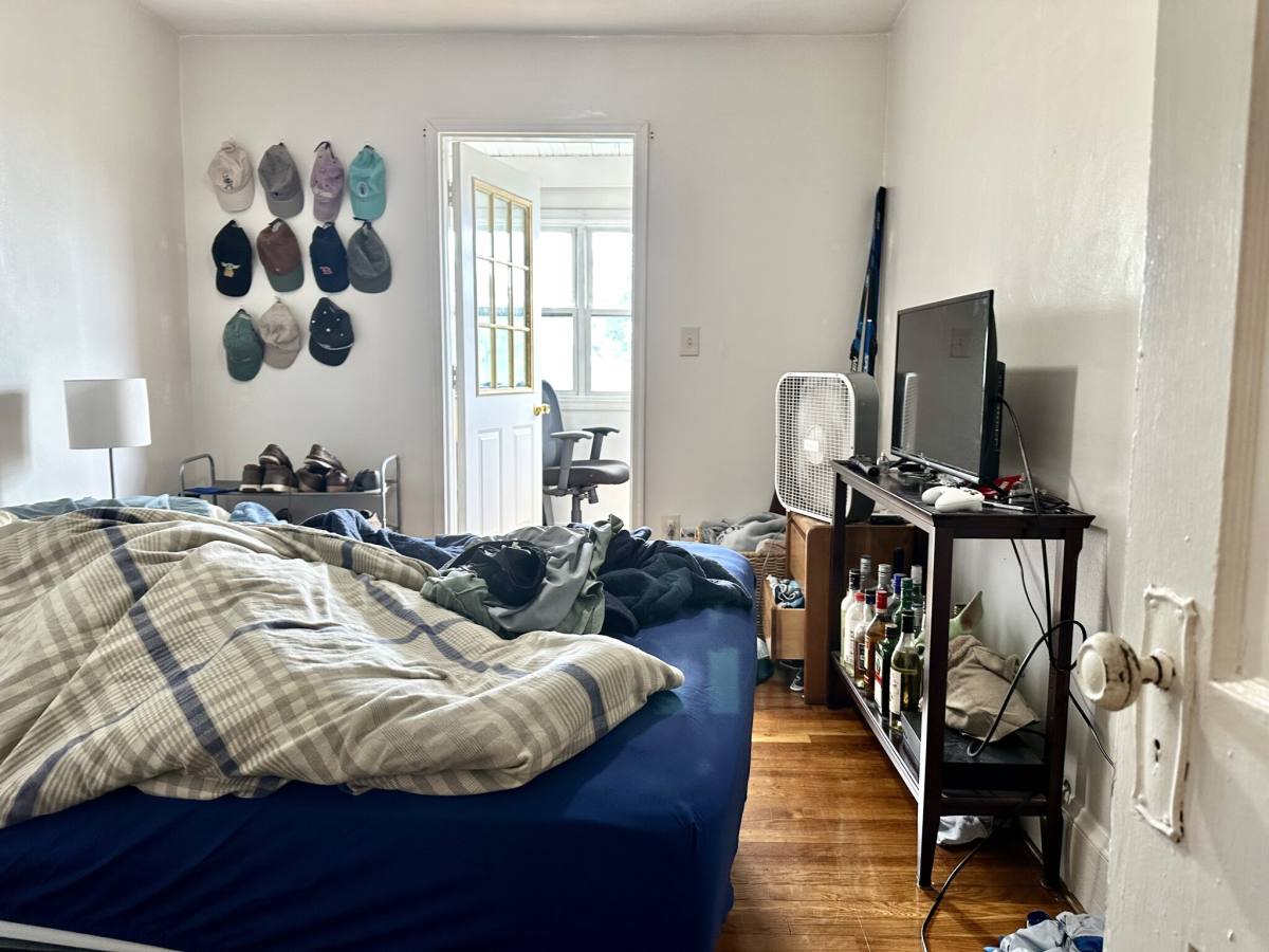 Apartment for rent at 223 Summer St #3L, Cambridge, MA 02141