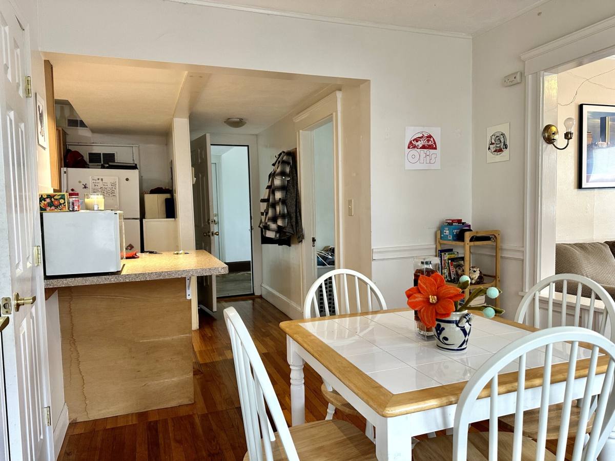 Apartment for rent at 223 Summer St #3L, Cambridge, MA 02141