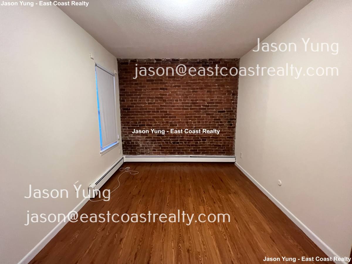 Apartment for rent at 40-82 S Huntington Ave #4, Jamaica Plain, MA 02130