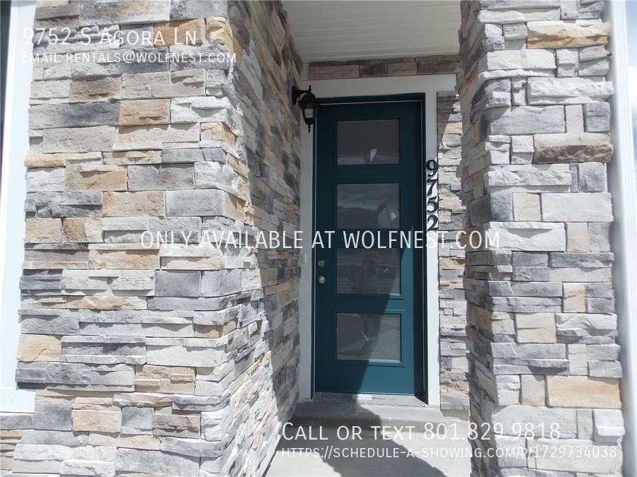 Townhouse for rent at 9752 S Agora Lane, South Jordan, UT 84095