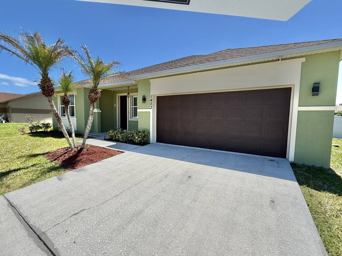 House for rent at 1453 Santa Anna St SE, Palm Bay, FL 32909