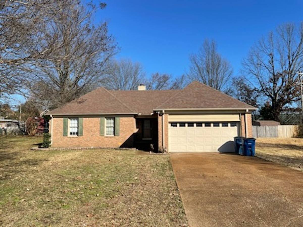 House for rent at 7448 Kingcrest Cove, Olive Branch, MS 38654