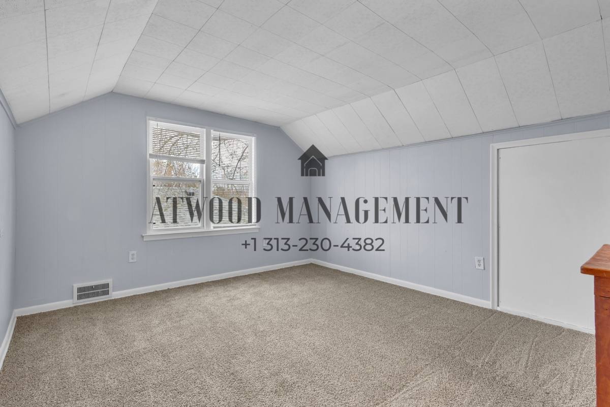House for rent at 16291 Eastburn St, Detroit, MI 48205