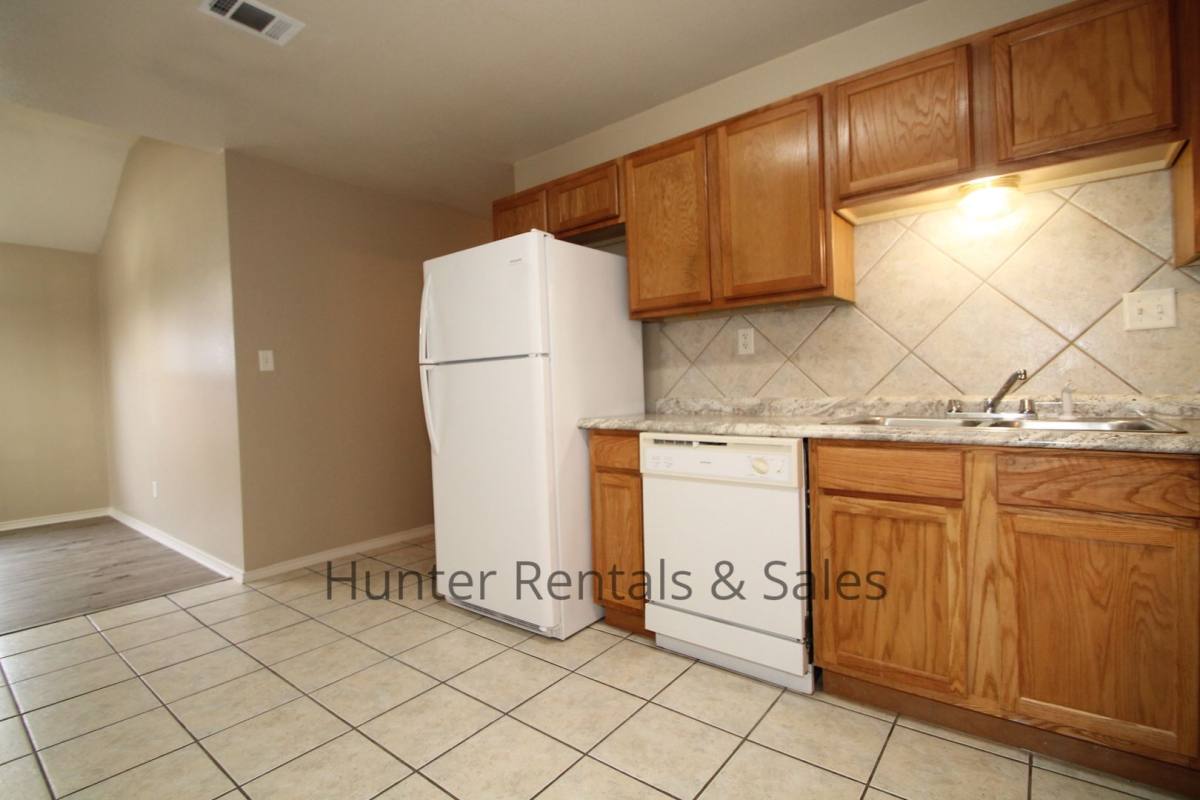 Townhouse for rent at 5006-A John David, Killeen, TX 76549
