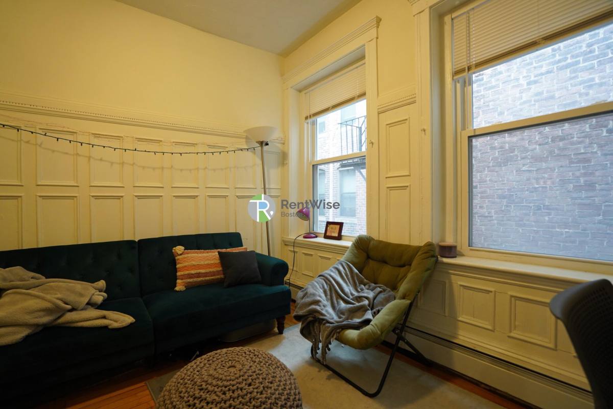 Apartment for rent at 1322 Commonwealth Ave, Allston, MA 02134