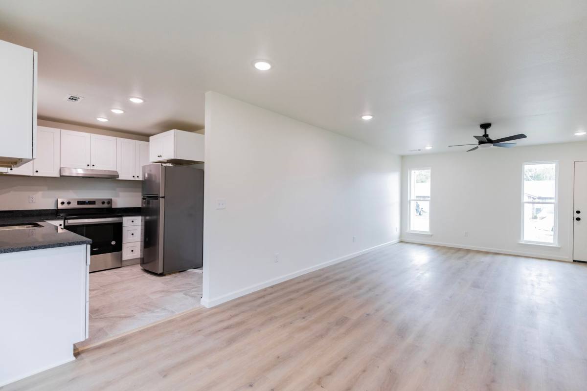 House for rent at 1802 S 14th Place, Rogers, AR 72756
