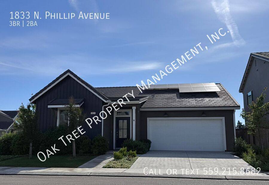 House for rent at 1833 N Phillip Ave, Clovis, CA 93619