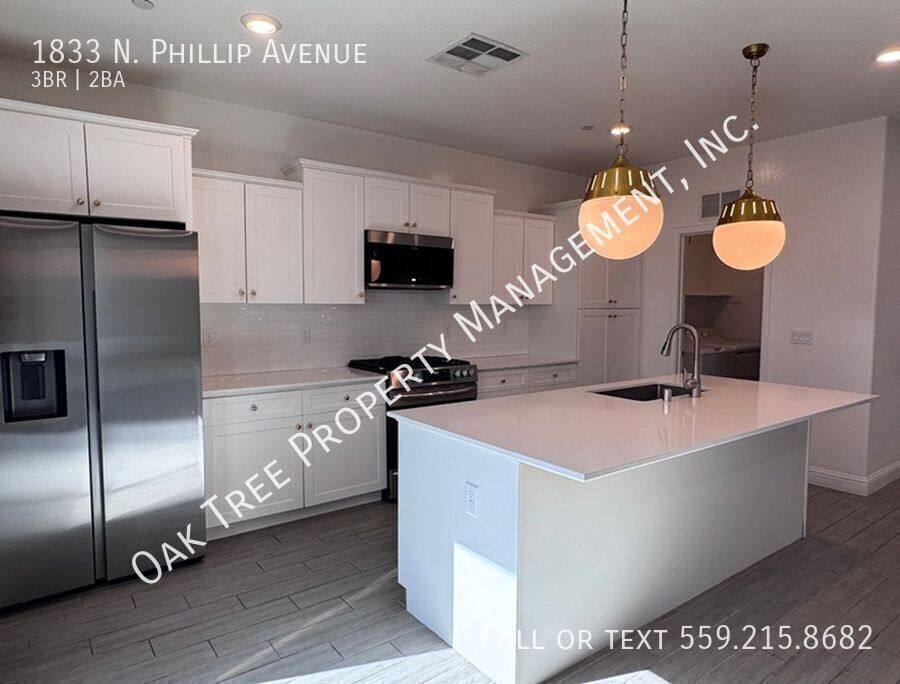 House for rent at 1833 N Phillip Ave, Clovis, CA 93619
