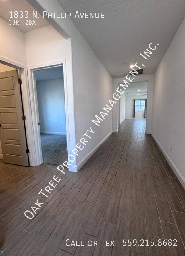 House for rent at 1833 N Phillip Ave, Clovis, CA 93619