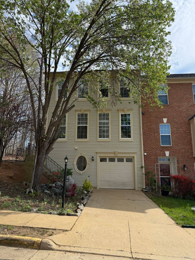 Townhouse for rent at 17301 Pacific Rim Terrace, Dumfries, VA 22025