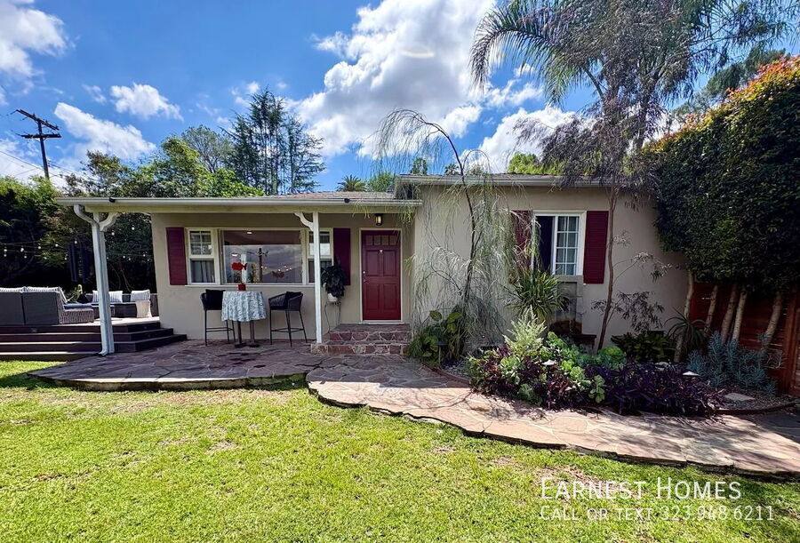 House for rent at 1410 Dartmouth Dr, Glendale, CA 91205