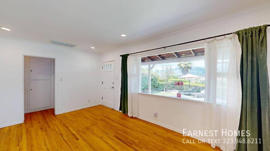 House for rent at 1410 Dartmouth Dr, Glendale, CA 91205