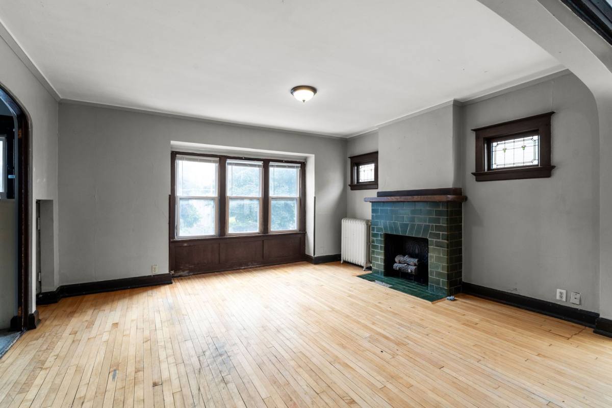 Townhouse for rent at 3009 N Maryland Ave, Milwaukee, WI 53211