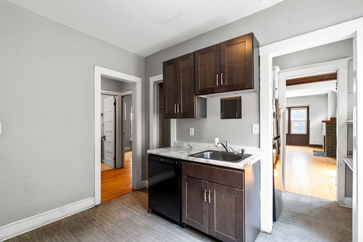 Townhouse for rent at 3009 N Maryland Ave, Milwaukee, WI 53211
