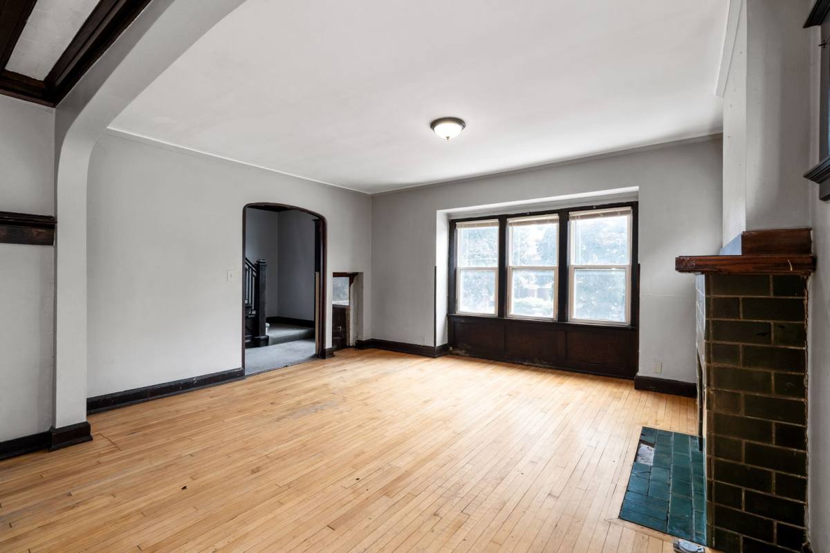 Townhouse for rent at 3009 N Maryland Ave, Milwaukee, WI 53211