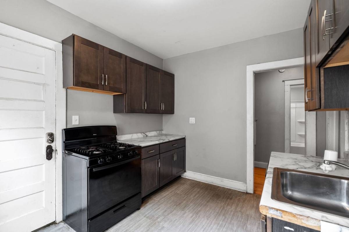 Townhouse for rent at 3009 N Maryland Ave, Milwaukee, WI 53211
