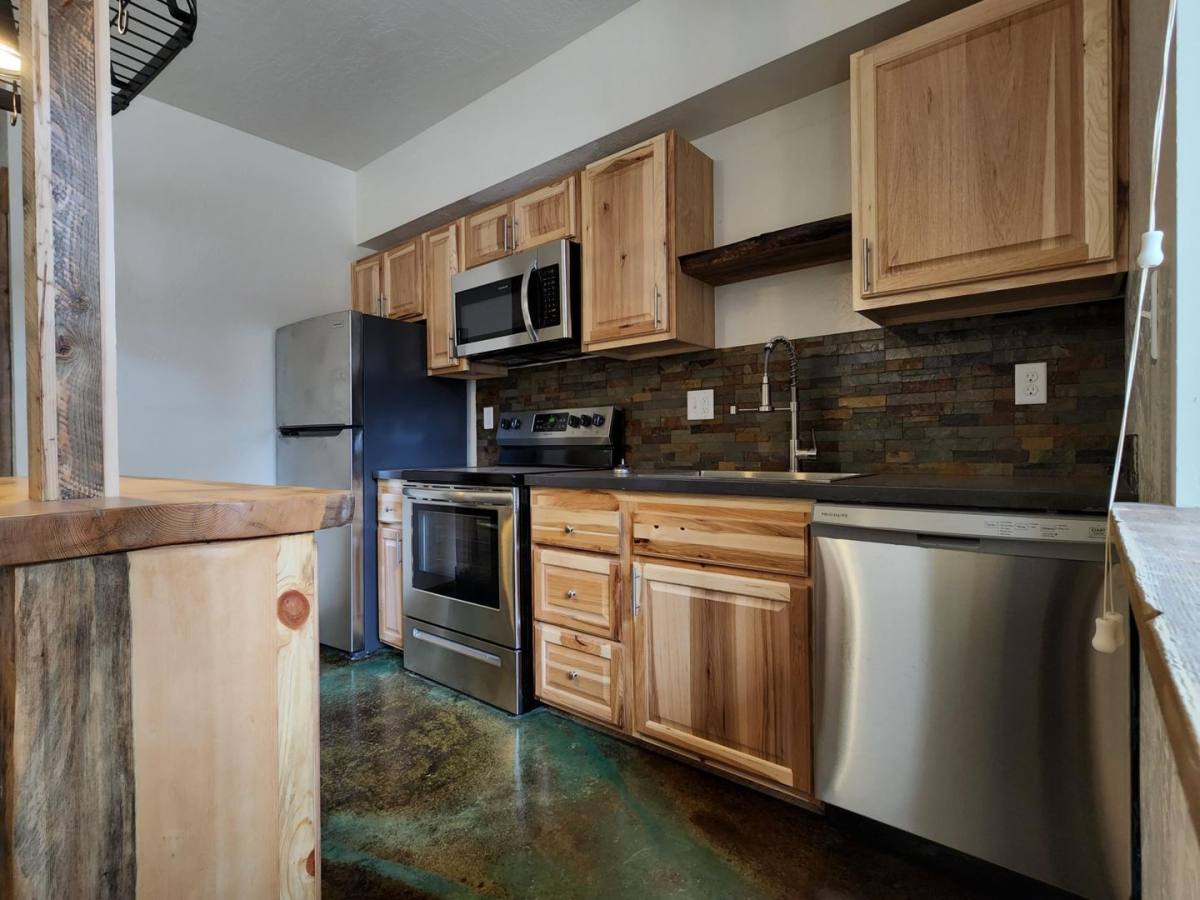 Apartment for rent at 816 Palmer St, Missoula, MT 59802