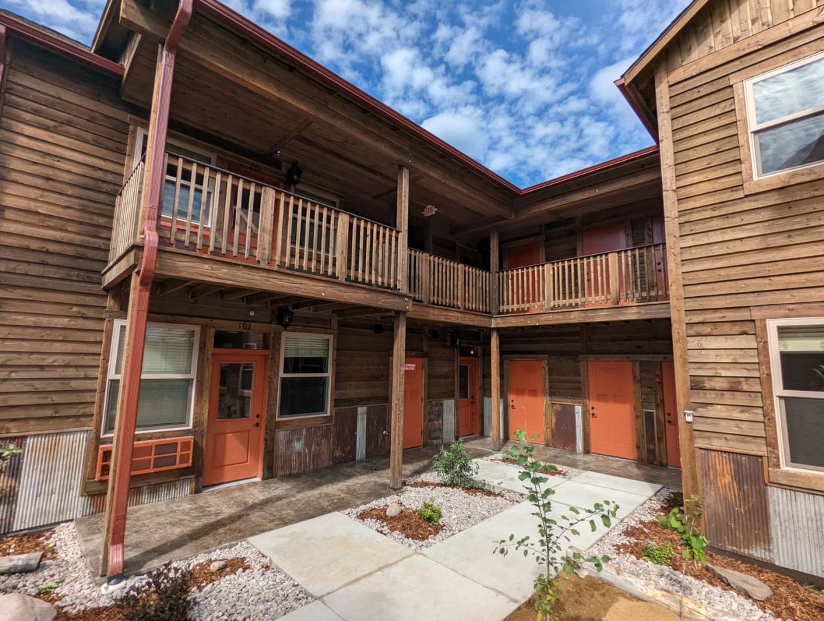 Apartment for rent at 816 Palmer St, Missoula, MT 59802
