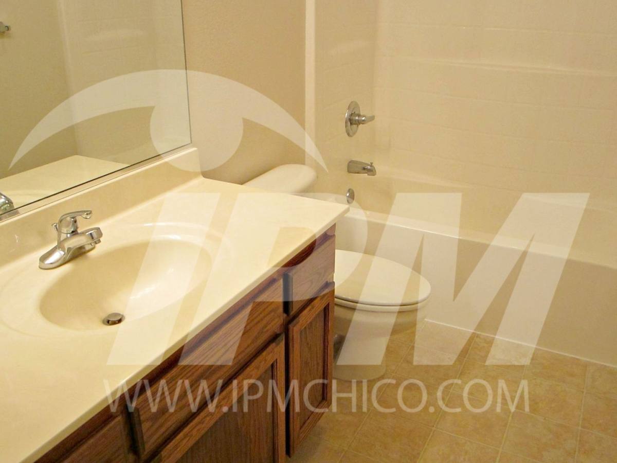 House for rent at 2608 Doral Way, Chico, CA 95973