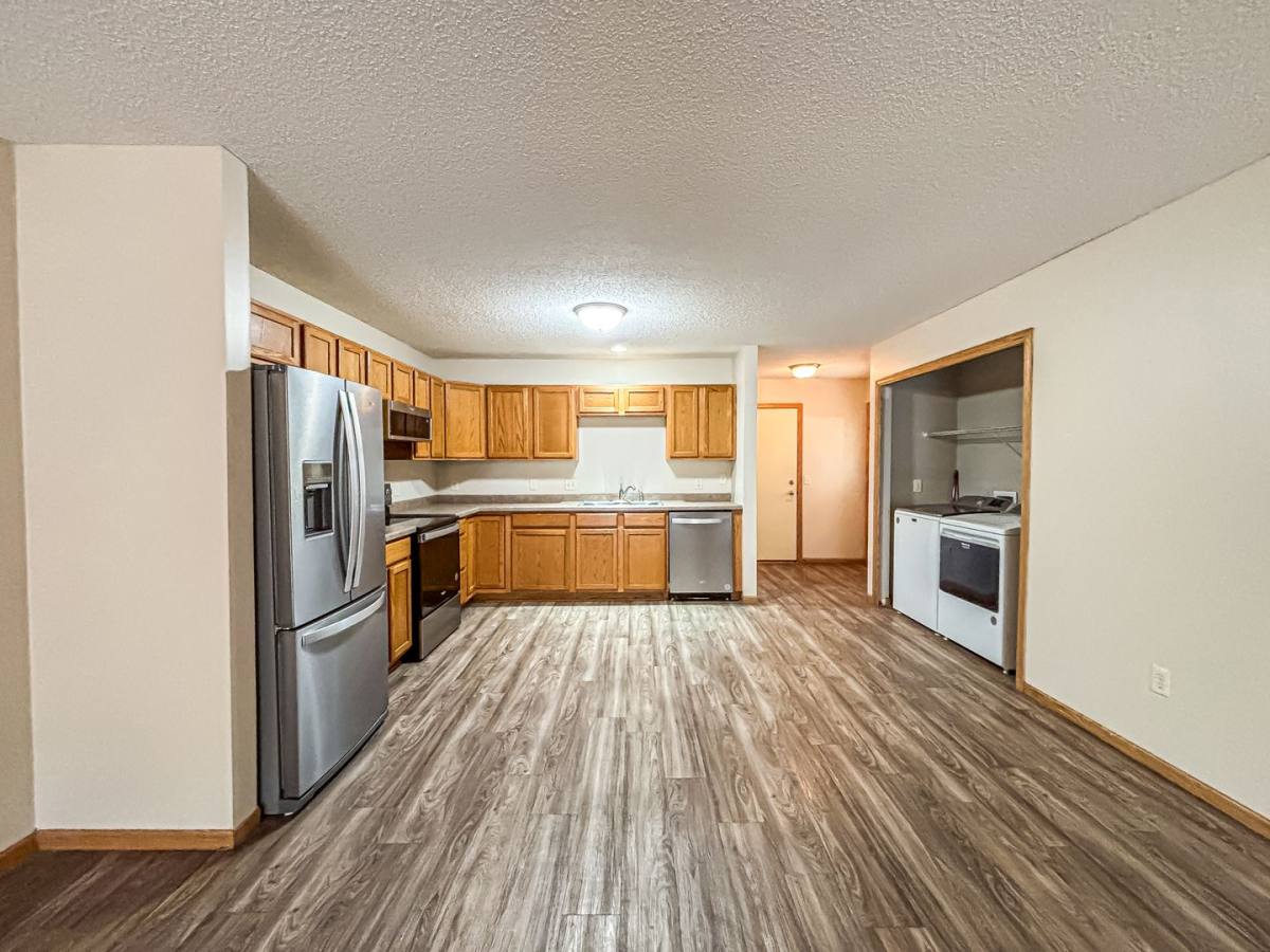 Townhouse for rent at 1627-D Gunston Dr, New Richmond, WI 54017