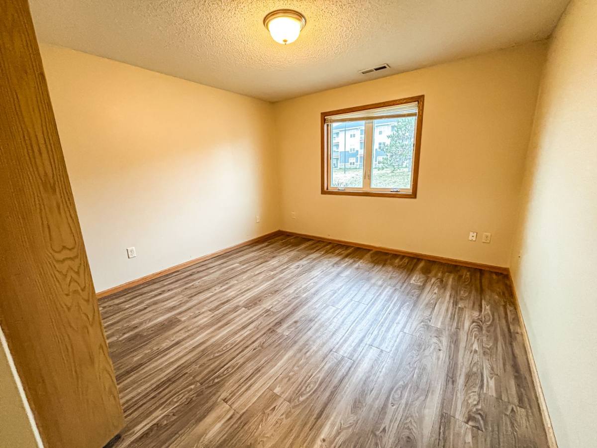 Townhouse for rent at 1627-D Gunston Dr, New Richmond, WI 54017