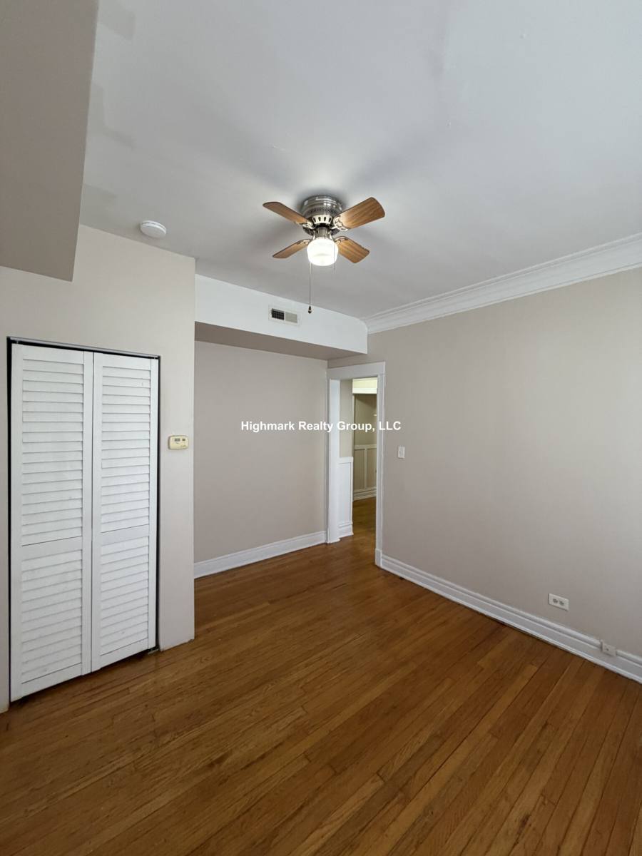 Apartment for rent at 7507 N Greenview Ave #3N, Chicago, IL 60626