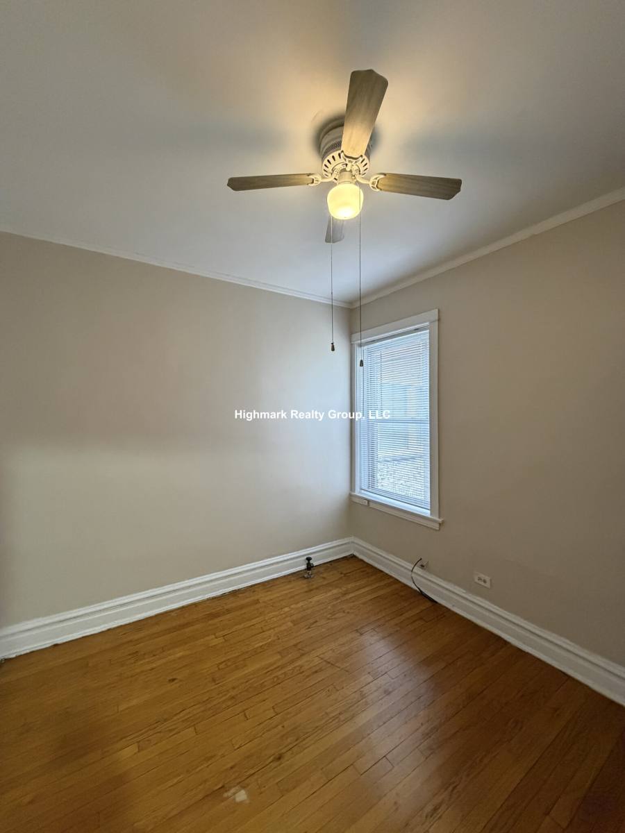 Apartment for rent at 7507 N Greenview Ave #3N, Chicago, IL 60626