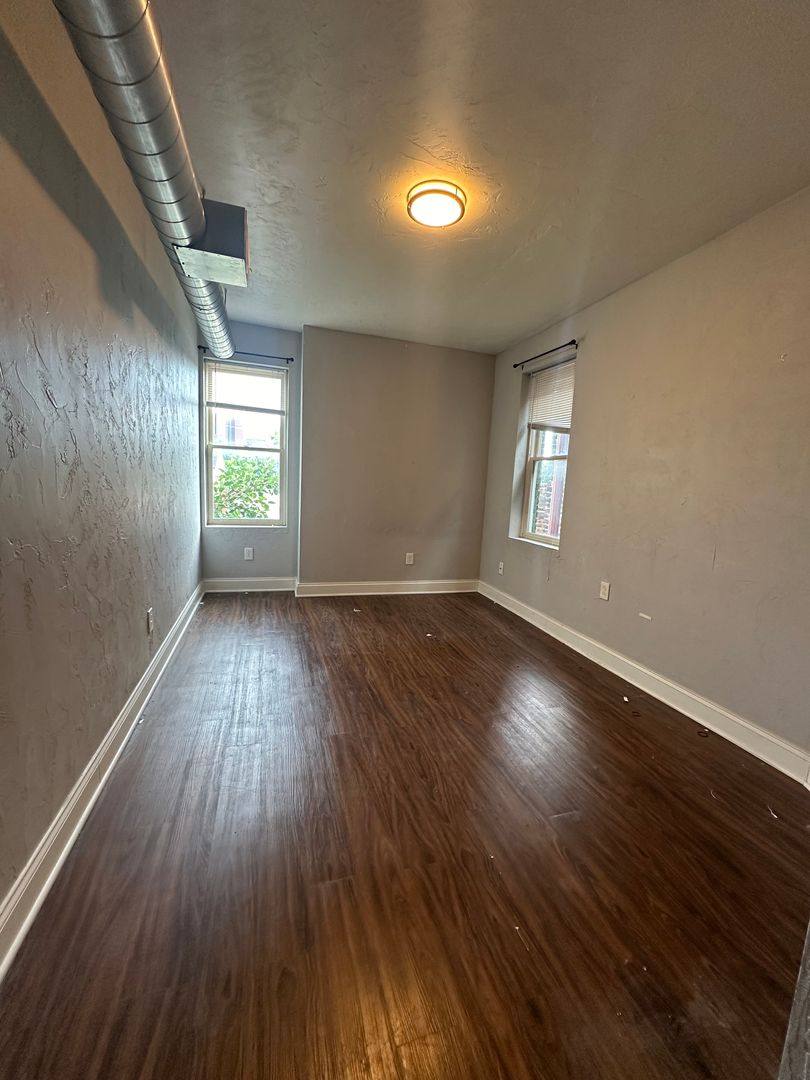 Apartment for rent at 1021 E Carson St, Pittsburgh, PA 15203