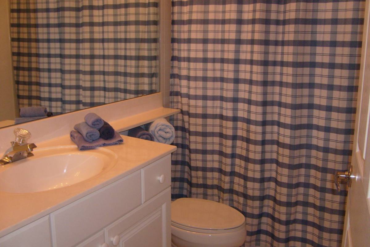 Apartment for rent at 6872 Fairview Terrace, Bradenton, FL 34203