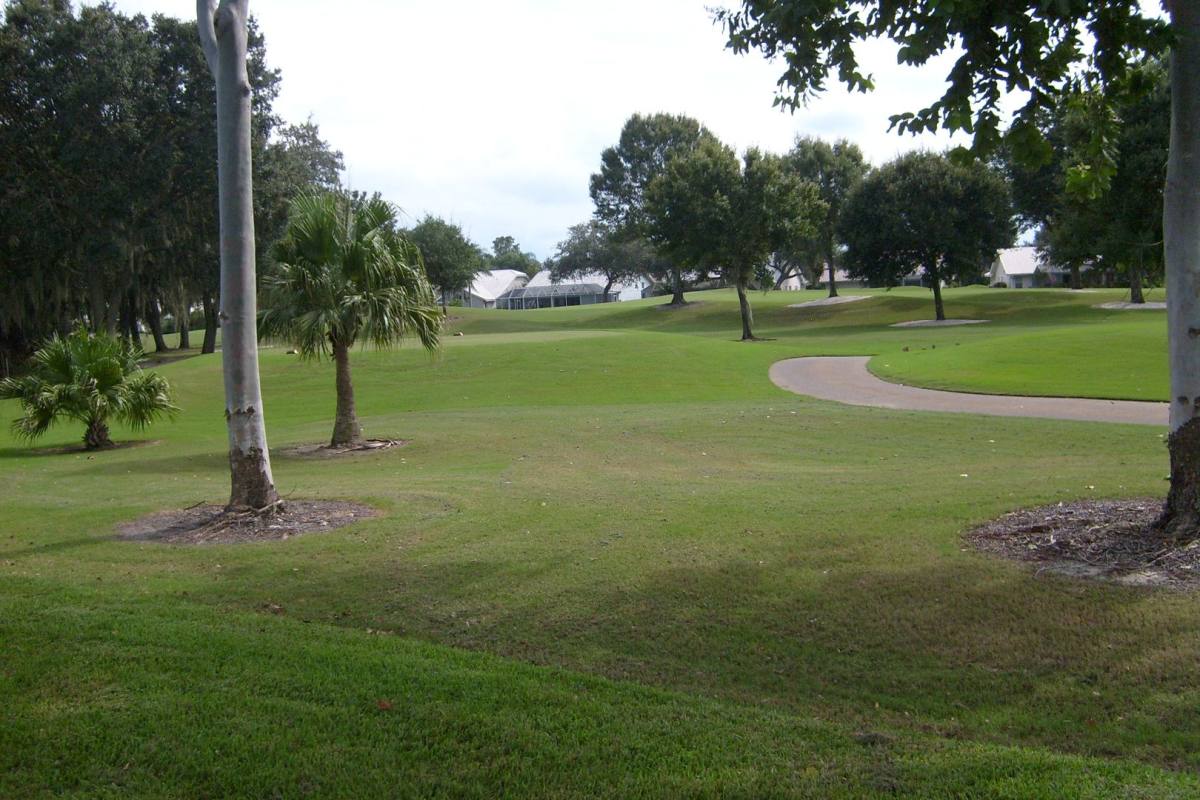 Apartment for rent at 6872 Fairview Terrace, Bradenton, FL 34203