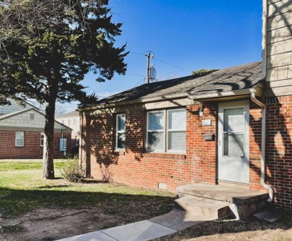 Apartment for rent at 2701 E Harry St, Wichita, KS 67211