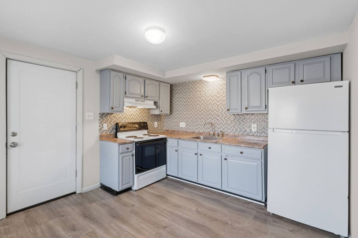 Apartment for rent at 120 Orchard St, Springfield, MA 01107